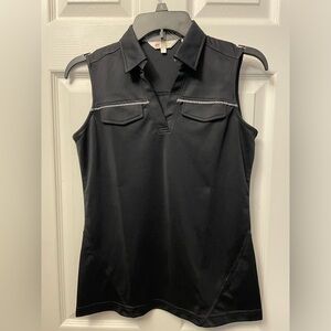 Small collared sleeveless polo